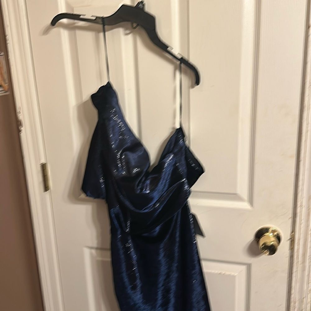Amsale Metallic Velvet Draped Gown Size 4 NWT - Picture 3 of 13